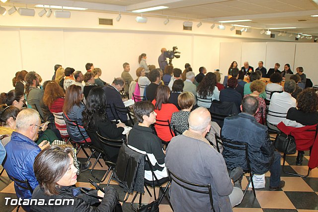 Se presenta el libro 