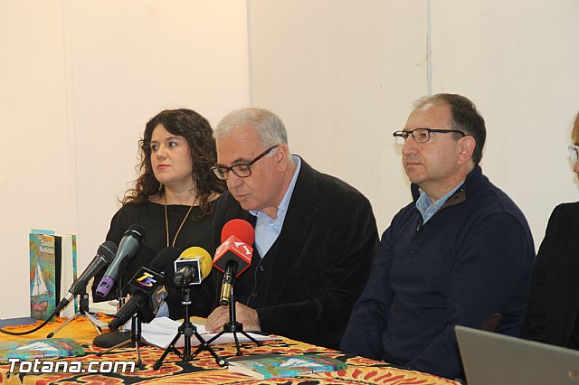 Se presenta el libro 