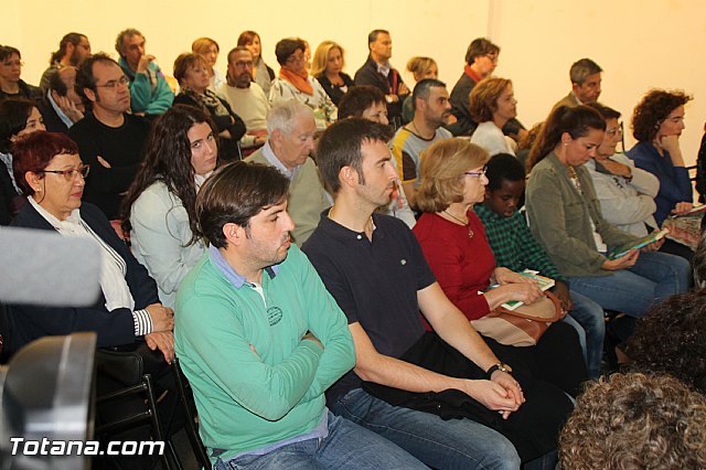 Se presenta el libro 