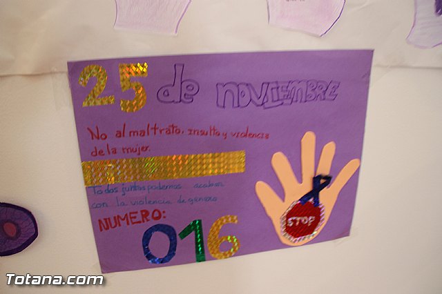 Organizan una marcha, una performance y la lectura de manifiesto mañana viernes, 25-N - 26