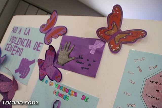 Organizan una marcha, una performance y la lectura de manifiesto mañana viernes, 25-N - 27