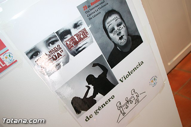 Organizan una marcha, una performance y la lectura de manifiesto mañana viernes, 25-N - 33