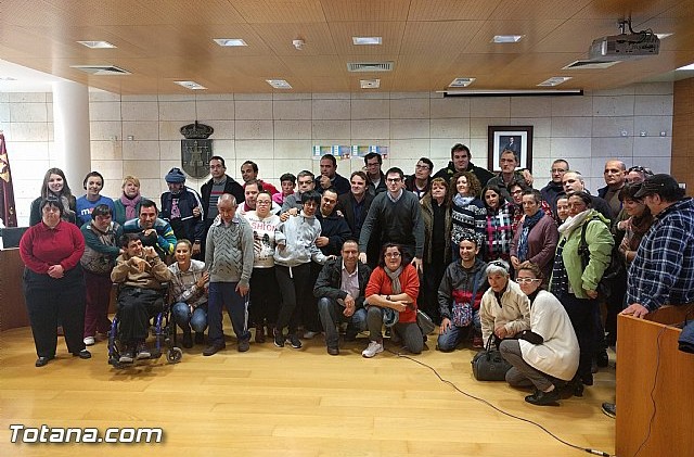 Presentan las actividades del Da Internacional de la Discapacidad - 13