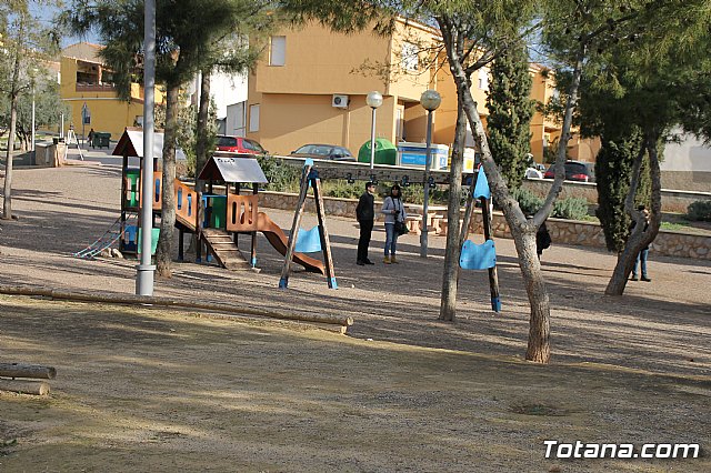 Invertirn ms de 6000 euros en la rehabilitacin del jardn Diego Manzano, en el barrio de la Era Alta - 12