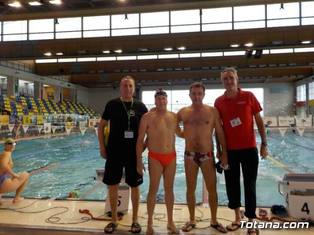 El totanero Jos Miguel Cano particip en el XXIII Campeonato de España Open de Invierno de Natacin Master - 3