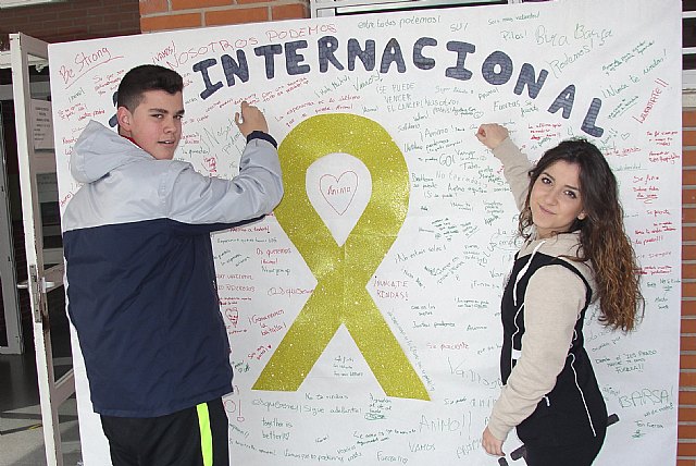 El IES Prado Mayor conmemora el Da Internacional del Cncer Infantil - 4