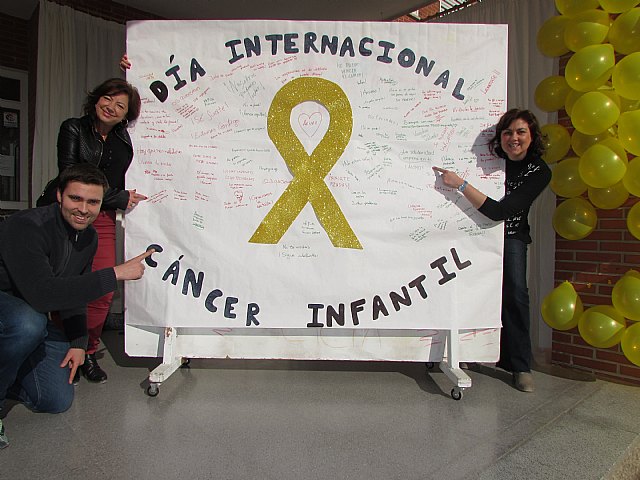 El IES Prado Mayor conmemora el Da Internacional del Cncer Infantil - 31