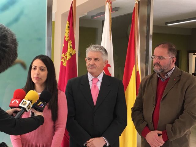 El director general de Deportes visita las infraestructuras deportivas de Totana - 2