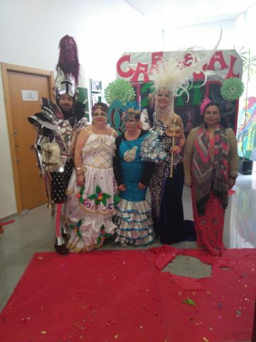 La Musa y Don Carnal visitaron la residencia de 