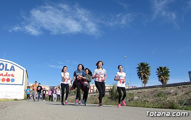 El IES Prado Mayor colabora con la ONG Save the Children en la carrera solidaria educativa 