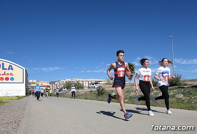 El IES Prado Mayor colabora con la ONG Save the Children en la carrera solidaria educativa 
