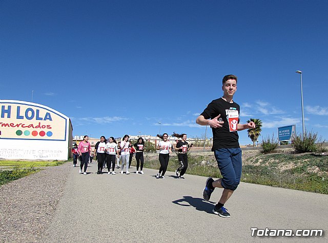 El IES Prado Mayor colabora con la ONG Save the Children en la carrera solidaria educativa 