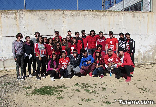 El IES Prado Mayor colabora con la ONG Save the Children en la carrera solidaria educativa 