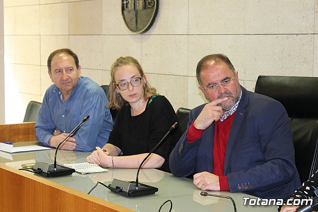 Dos jvenes europeas han concluido hoy sus prcticas formativas en el Ayuntamiento de Totana, en el marco del programa 