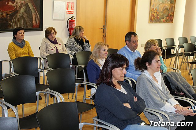 Dos jvenes europeas han concluido hoy sus prcticas formativas en el Ayuntamiento de Totana, en el marco del programa 