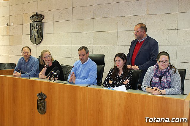 Dos jvenes europeas han concluido hoy sus prcticas formativas en el Ayuntamiento de Totana, en el marco del programa 