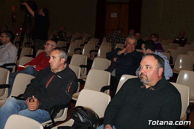 Ms de medio centenar de afectados participaron en la charla informativa sobre las ayudas en cultivos con estructuras de proteccin dañados por el ltimo temporal de nieve - 6