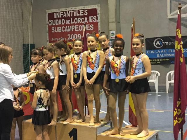 Excelente estreno del club Rtmica Totana, que logr el oro en todas sus categoras en el XI Campeonato interescuelas Ciudad de Lorca - 16