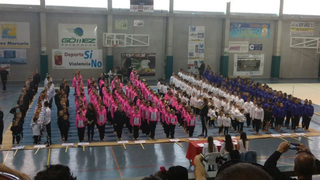 Excelente estreno del club Rtmica Totana, que logr el oro en todas sus categoras en el XI Campeonato interescuelas Ciudad de Lorca - 30