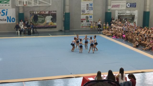 Excelente estreno del club Rtmica Totana, que logr el oro en todas sus categoras en el XI Campeonato interescuelas Ciudad de Lorca - 39