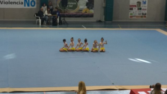 Excelente estreno del club Rtmica Totana, que logr el oro en todas sus categoras en el XI Campeonato interescuelas Ciudad de Lorca - 41