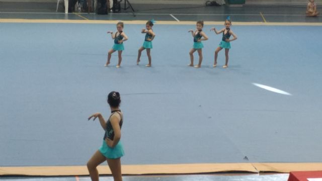 Excelente estreno del club Rtmica Totana, que logr el oro en todas sus categoras en el XI Campeonato interescuelas Ciudad de Lorca - 42