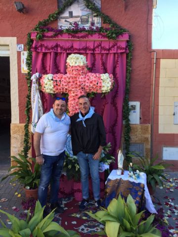 La delegacin de Lourdes de Totana particip en la tradicin de la Cruz en Muchamiel (Alicante) - 6