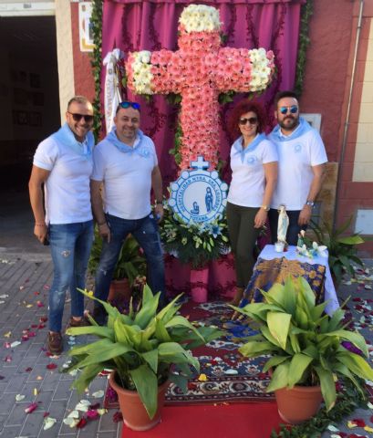 La delegacin de Lourdes de Totana particip en la tradicin de la Cruz en Muchamiel (Alicante) - 7