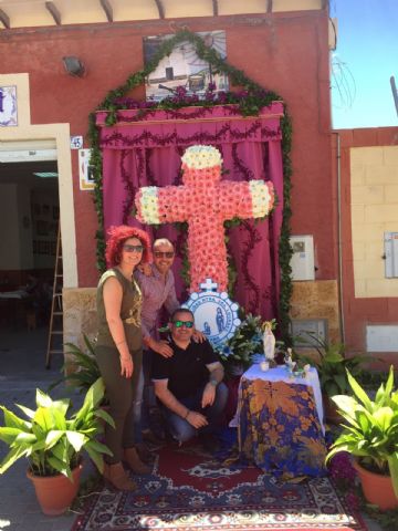 La delegacin de Lourdes de Totana particip en la tradicin de la Cruz en Muchamiel (Alicante) - 9