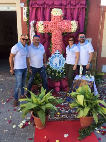 La delegacin de Lourdes de Totana particip en la tradicin de la Cruz en Muchamiel (Alicante) - 11