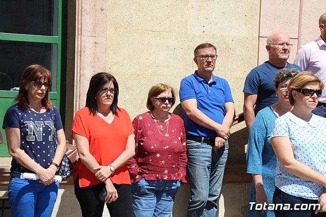 Se guarda un minuto de silencio en señal de repulsa por el atentado terrorista de Manchester - 5