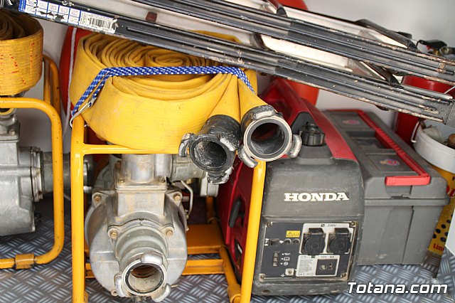 Proteccin Civil reconvierte el vehculo de la antigua ambulancia en una nueva unidad de mando - 11