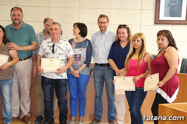 Autoridades municipales clausuran el programa de Formacin para la Inclusin Social (FORIN) - 16