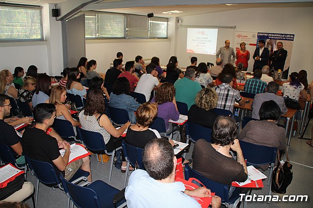 Unas 75 personas han participado en el taller “Cmo atraer trfico cualificado a tu web” - 13