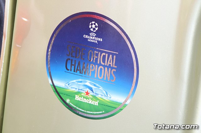 De Totana a Cardiff en un Renault 4 - 5