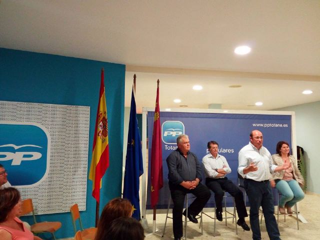 Pedro Antonio Snchez, presidente del PP regional, se rene con la directiva del PP totanero - 6