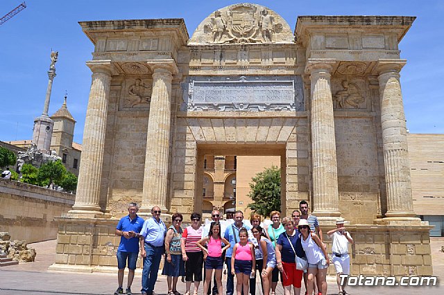 La Hermandad de Santa Mara Cleof realiz un viaje a Crdoba - 23