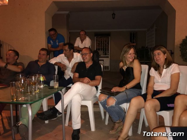 Antiguos alumnos del colegio Santa Eulalia se reencuentran despus de 30 años - 15