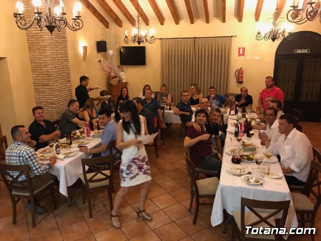 Antiguos alumnos del colegio Santa Eulalia se reencuentran despus de 30 años - 26