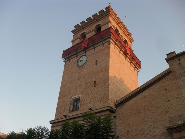 Totana Custom realiz una ofrenda Floral al patrn de Totana, Santiago Apstol - 1