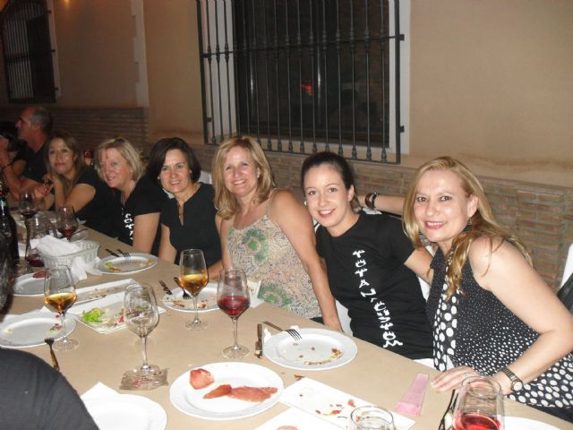 Totana Custom realiz una ofrenda Floral al patrn de Totana, Santiago Apstol - 9