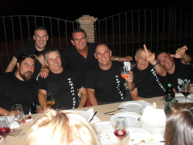 Totana Custom realiz una ofrenda Floral al patrn de Totana, Santiago Apstol - 11