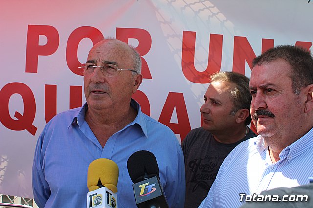 El alcalde de Totana se ofrece a mediar en el conflicto entre los socios cooperativistas productores de almendra y COATO - 21