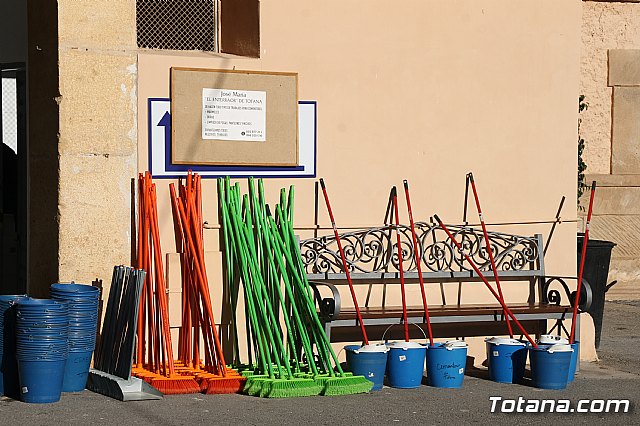 Realizan actuaciones de mejora y acondicionamiento del cementerio municipal 