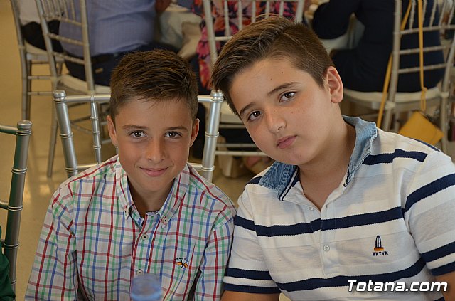 La Hermandad de Santa Mar�a Salom� organiz� una comida de hermandad con motivo de la onom�stica de su titular - 8