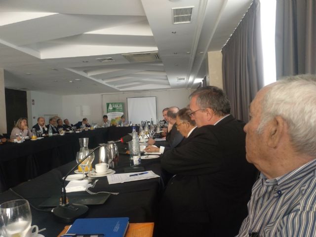 Las Mujeres Rurales y la Agrupacin de Regantes de El Raiguero han participado en el foro PROAGUA de Alicante - 6