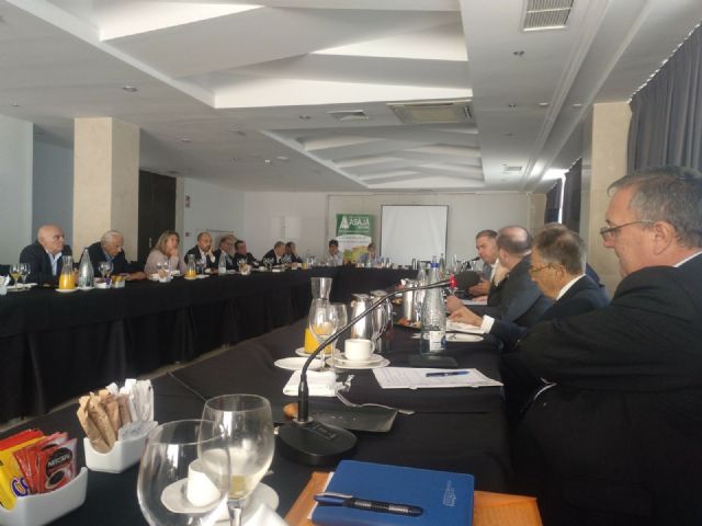 Las Mujeres Rurales y la Agrupacin de Regantes de El Raiguero han participado en el foro PROAGUA de Alicante - 7