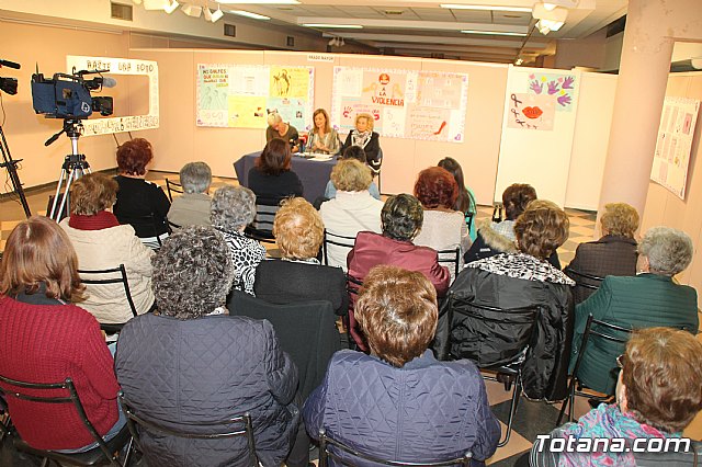 Seve Gonzlez imparti la Charla 