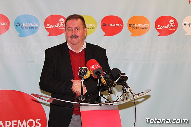 Juventudes Socialistas de Totana realiza un homenaje a su presidente de honor Laureano Molino - 3