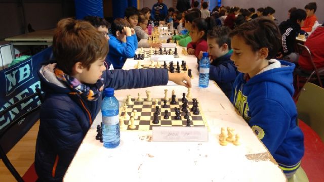Rcord de participacin en la Fase Local de Ajedrez de Deporte Escolar, con un total de 84 escolares, con un total de 84 escolares - 7